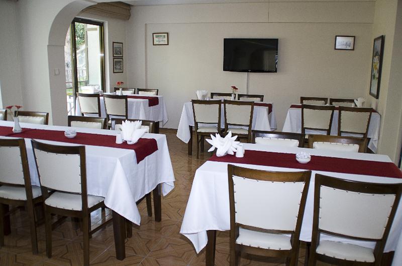 Saturn Hotel Kusadası Kültér fotó