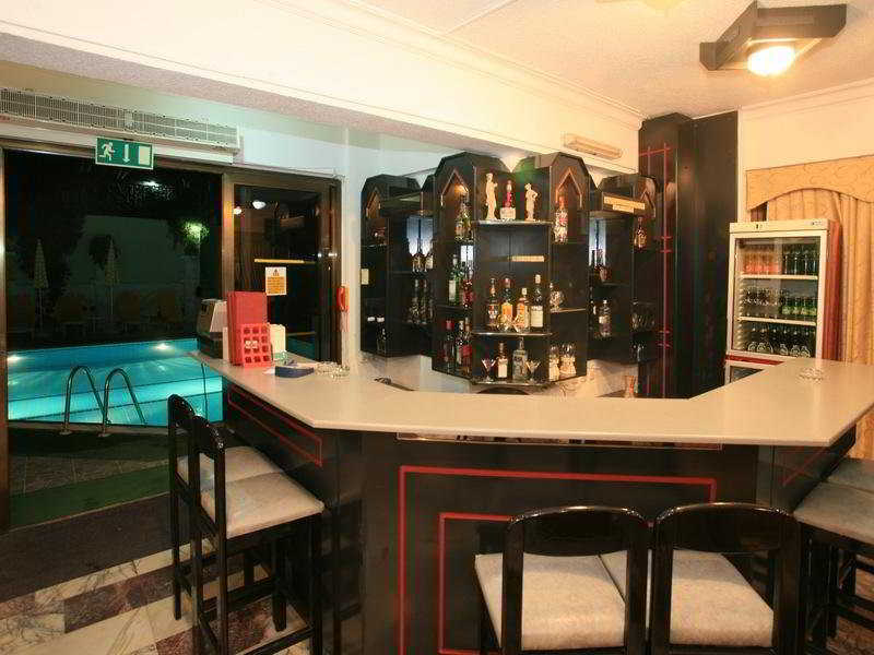 Saturn Hotel Kusadası Kültér fotó
