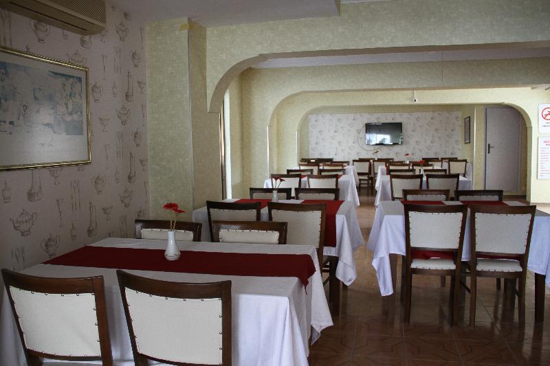 Saturn Hotel Kusadası Kültér fotó