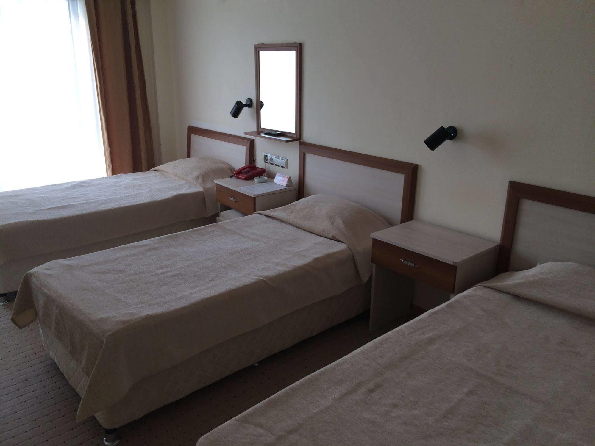 Saturn Hotel Kusadası Kültér fotó