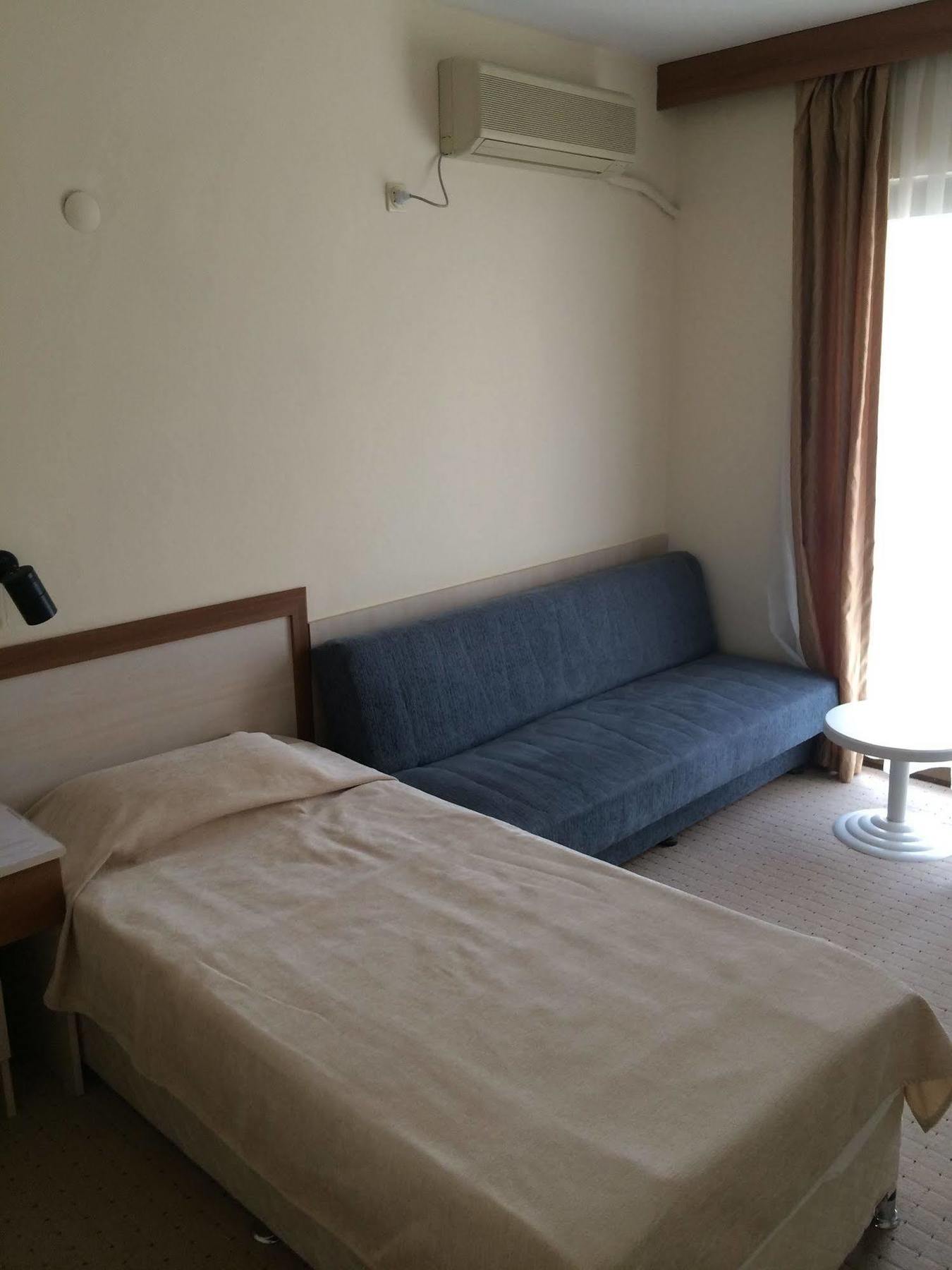 Saturn Hotel Kusadası Kültér fotó