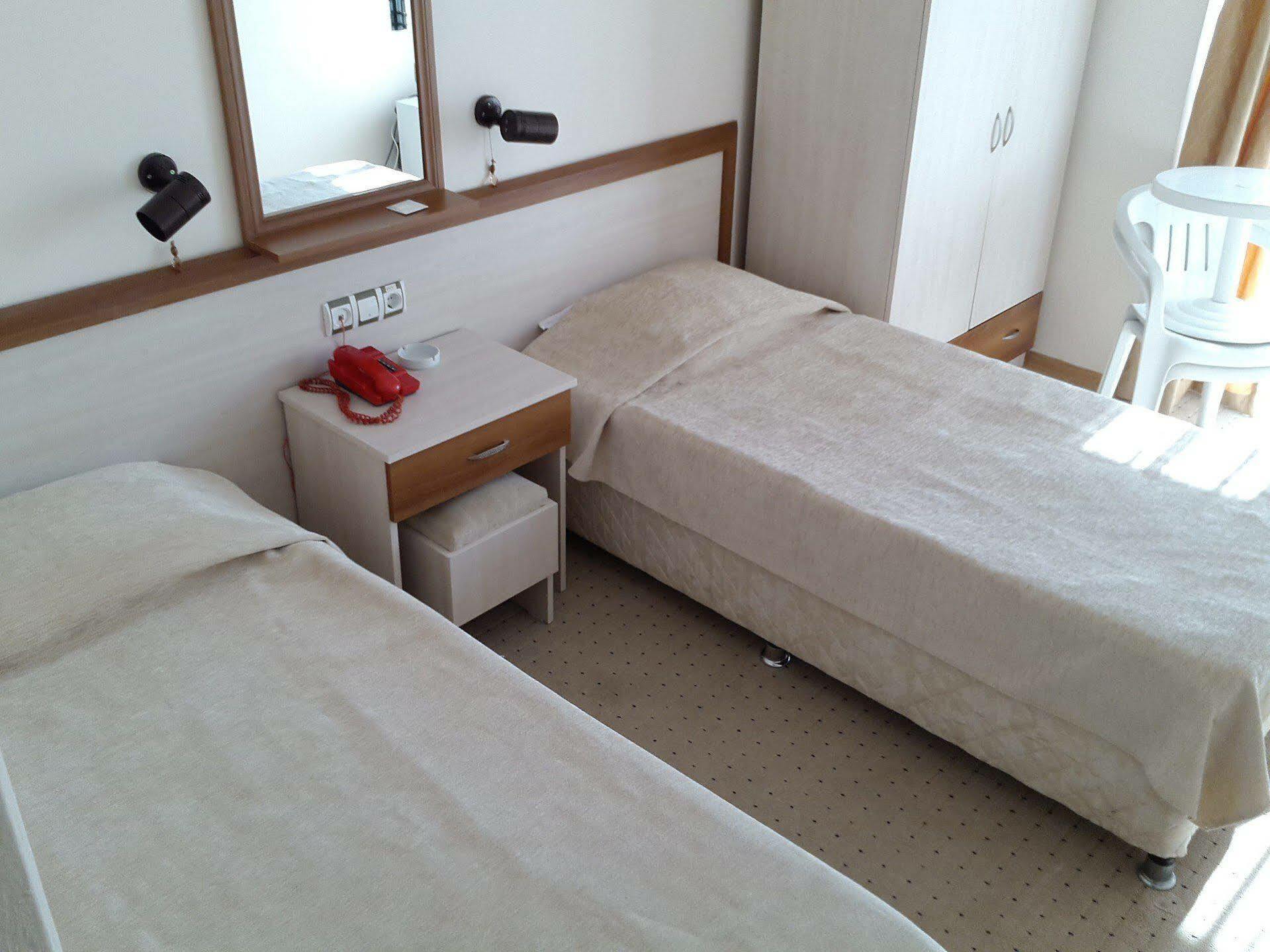 Saturn Hotel Kusadası Kültér fotó