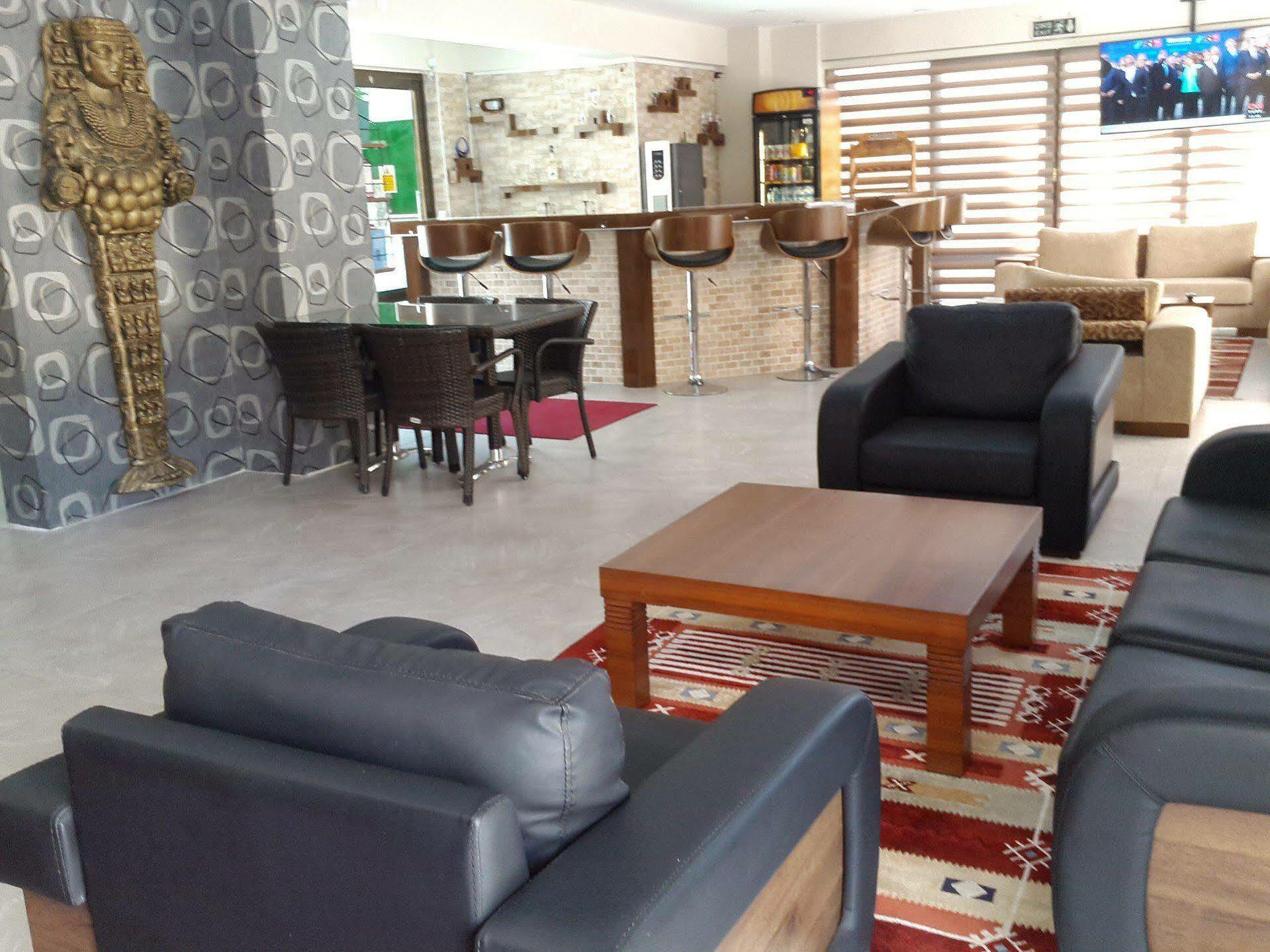 Saturn Hotel Kusadası Kültér fotó